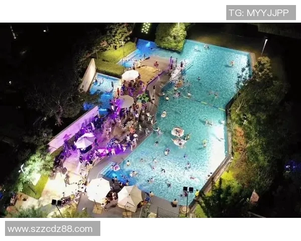 炙热夏日畅游尽享清凉泳池派对,释放无限激情与欢乐时光 炙热夏日畅游尽享清凉泳池派对,释放无限激情与欢乐时光