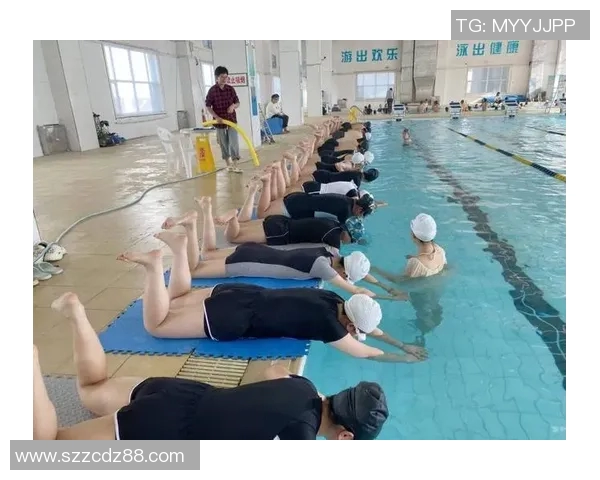 提升游泳技能全方位课程助力学员突破自我轻松应对各类水域挑战 提升游泳技能全方位课程助力学员突破自我轻松应对各类水域挑战